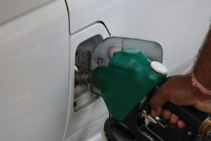 Comparing Maintenance Costs: Gasoline vs Electric Vehicles