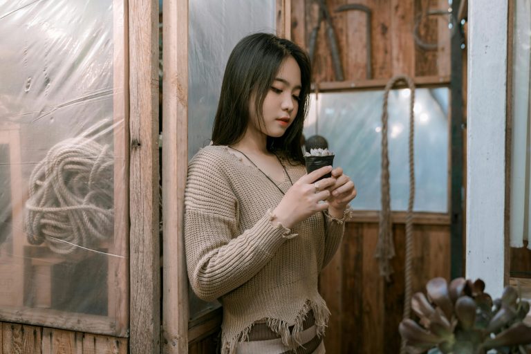 Reconnecting With Your Home: A Guide to Mindful Decorating