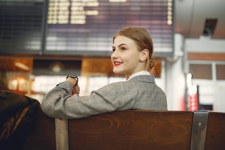 The Importance of Airport Lounges for Business Travelers