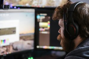 How Smart Headphones Are Blurring Line Between Work and Play