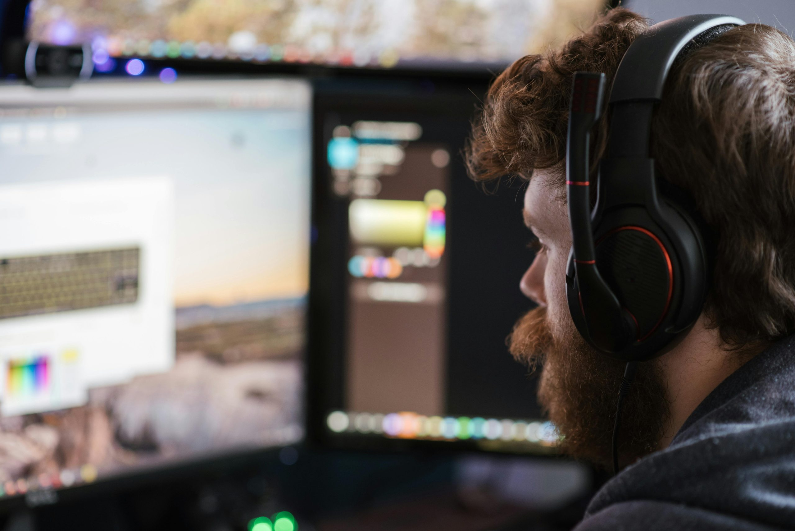 How Smart Headphones Are Blurring Line Between Work and Play