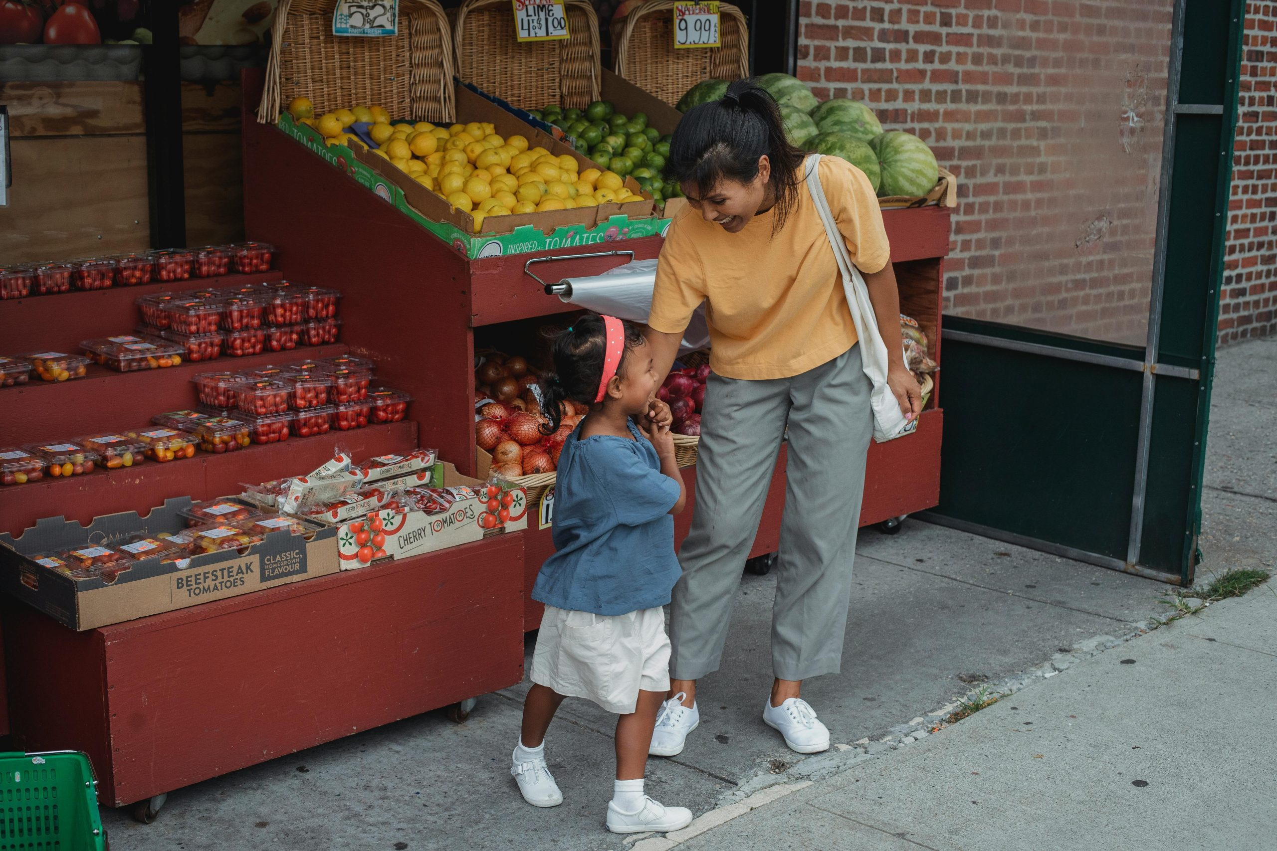 The Benefits of Shopping Locally for Community Growth