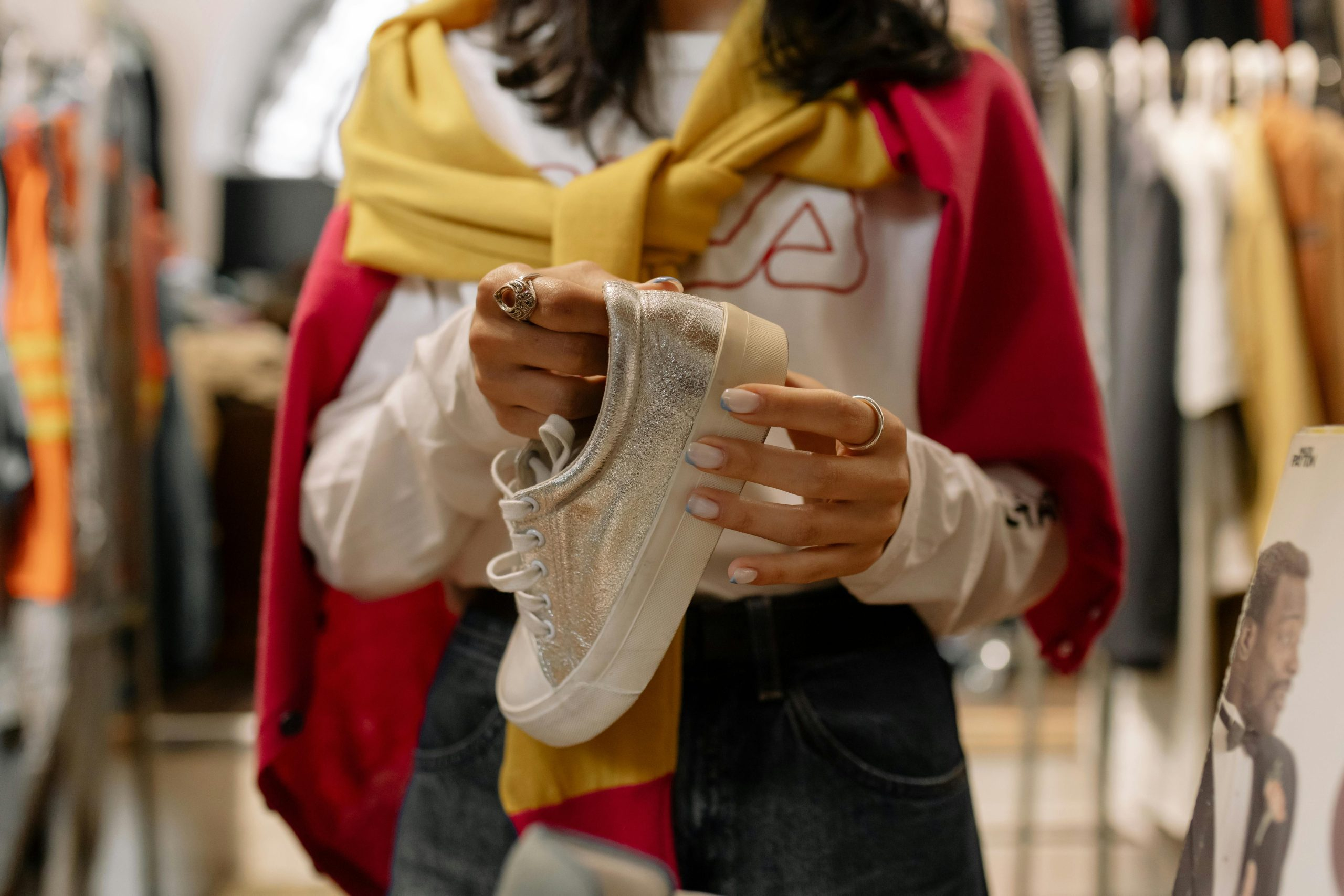 Shopping Abroad: Exploring Unique Markets and Boutiques Worldwide