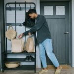 Shopping Online Versus In-Store: What Drives Final Decisions?