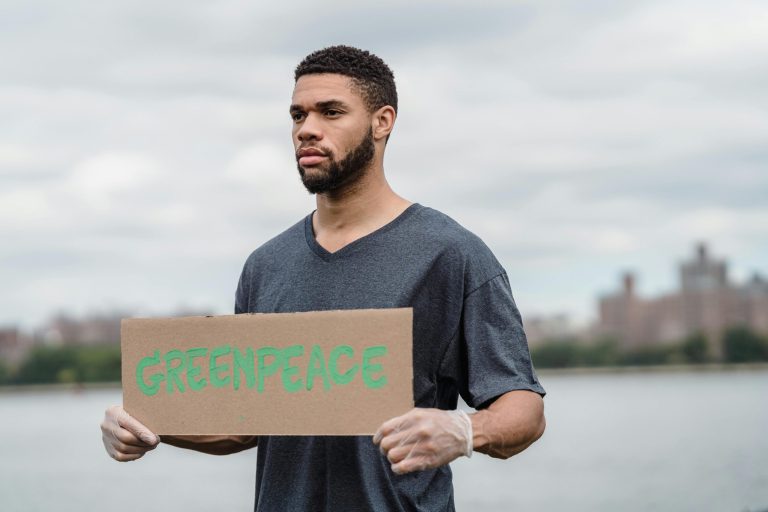 Eco-Friendly Activewear Brands Growing in Urban Communities