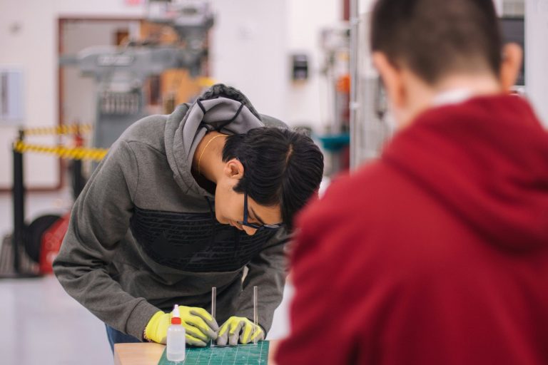 How Service Learning Encourages Community Responsibility in Students