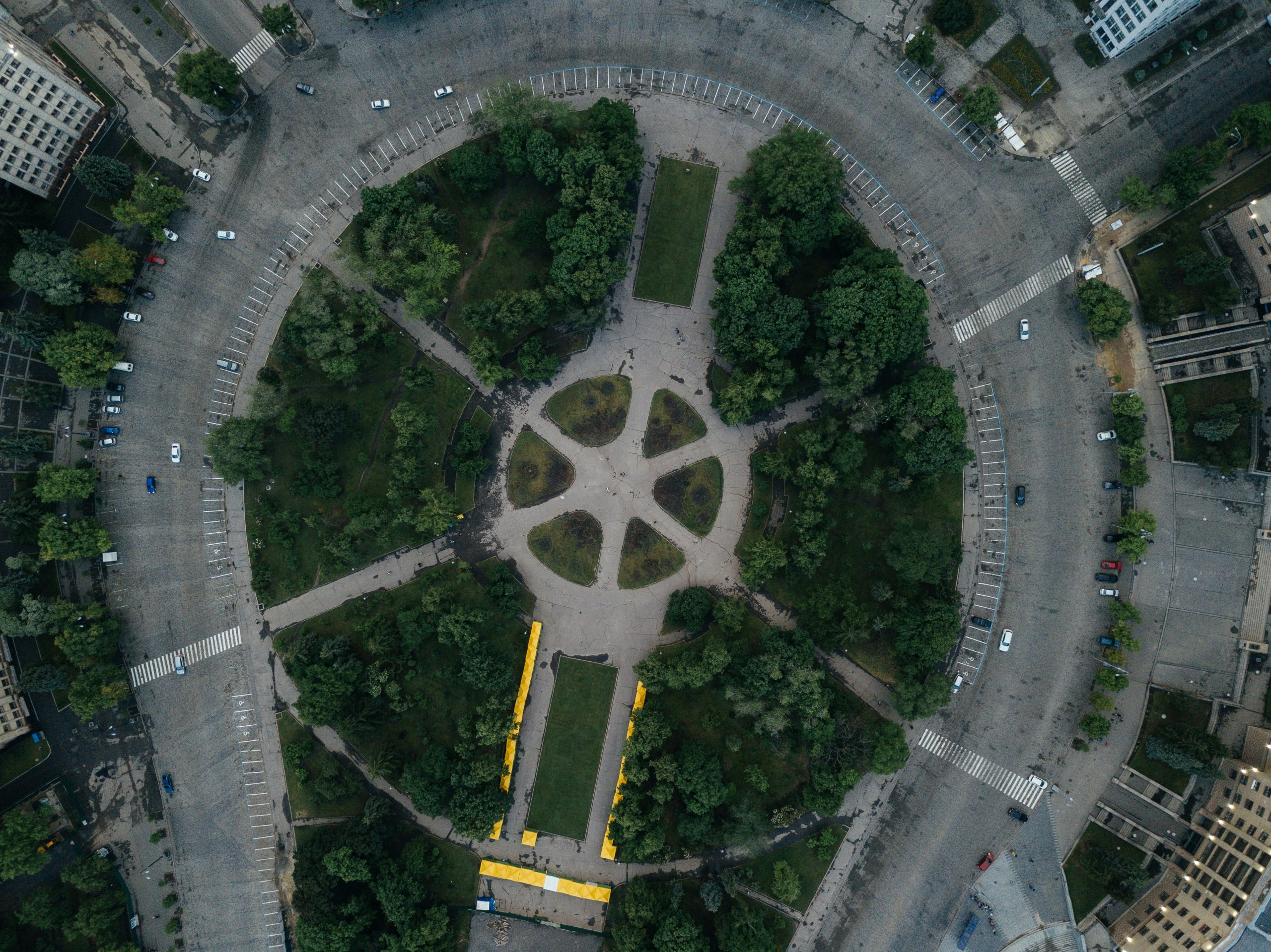 A Beginner's Compass to Exploring Urban Microadventures