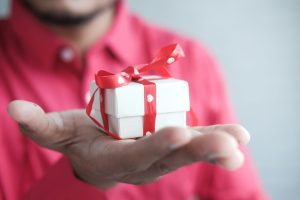 Shopping For Gifts That Show Genuine Personal Thought