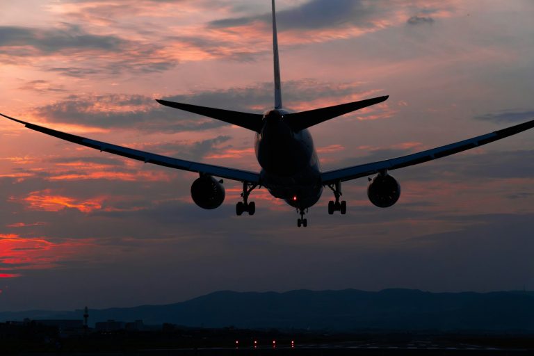 The Role of Flight Prices in Vacation Planning